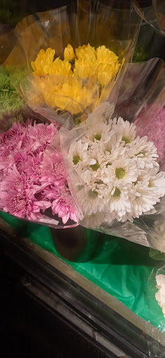 Grocery Store «Hen House Market #35», reviews and photos, 2724 W 53rd St, Fairway, KS 66205, USA