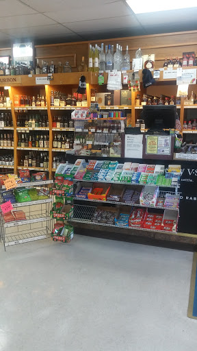 Liquor Store «White Center Liquor», reviews and photos, 9822 15th Ave SW, Seattle, WA 98106, USA