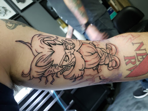 Tattoo Shop «Cherry Hill Tattoo Company of Naples», reviews and photos, 335 Airport Pulling Rd N, Naples, FL 34104, USA