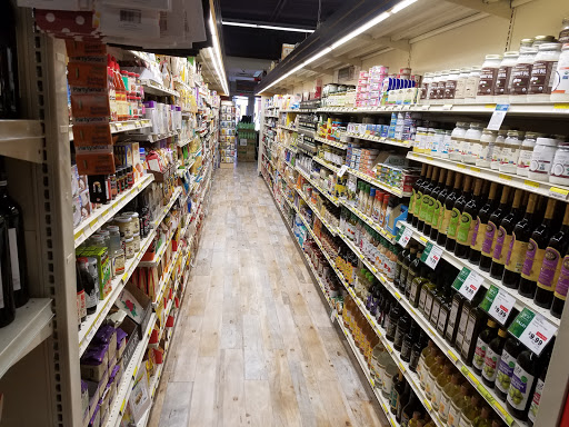 Gourmet Grocery Store «Yes! Organic Market Capitol Hill», reviews and photos, 410 8th St SE, Washington, DC 20003, USA