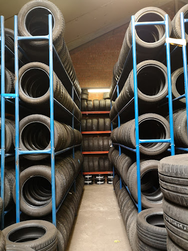 Beoordelingen van Tyre Center Vlaanderen in Gent - Banden winkel