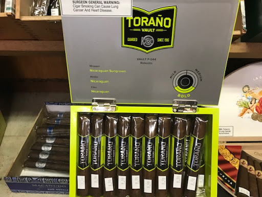 Tobacco Shop «Discount Tobacco Shoppe», reviews and photos, 2501 Lebanon Pike, Nashville, TN 37214, USA