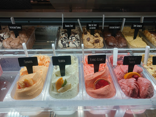 Lucciano's Cerro de las Rosas - Ice cream shop en Córdoba