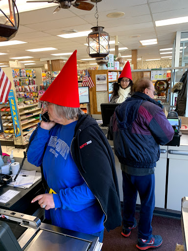 Grocery Store «Washington Food Market Inc», reviews and photos, 5 Bryan Hall Plaza, Washington Depot, CT 06794, USA