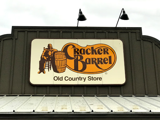 American Restaurant «Cracker Barrel Old Country Store», reviews and photos, 23030 Indian Creek Dr, Sterling, VA 20166, USA