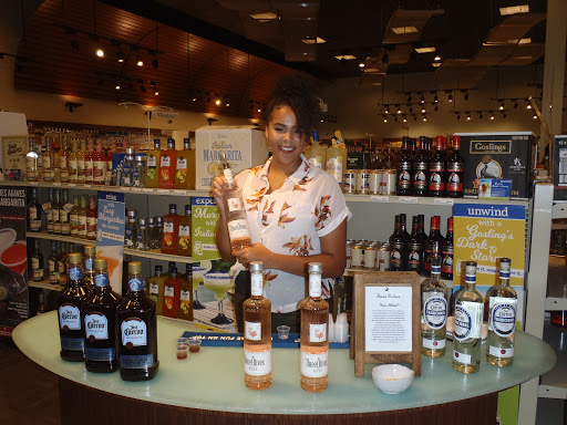 Liquor Store «Virginia ABC Stores», reviews and photos, 1612 Laskin Rd #774A, Virginia Beach, VA 23451, USA