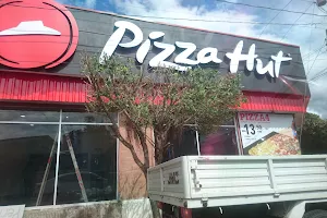 Pizza Hut Chinandega image