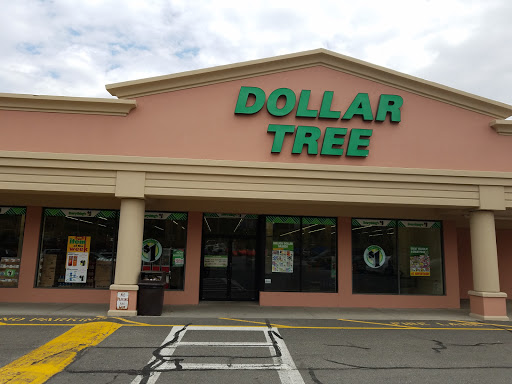 Dollar Store «Dollar Tree», reviews and photos, 1 Padanaram Rd, Danbury, CT 06811, USA
