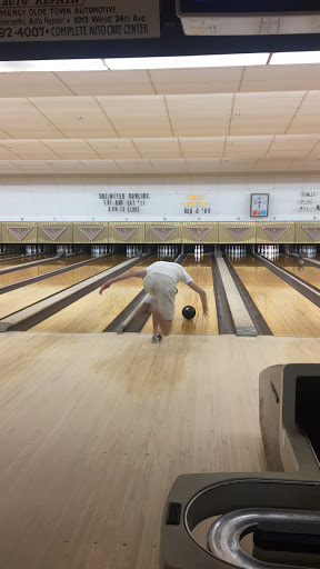 Bowling Alley «Leopard Lanes», reviews and photos, 601 Chateau Dr, Bellevue, NE 68005, USA