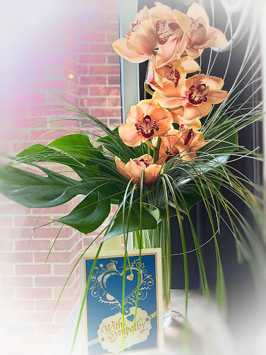 Florist «Buss Flower Shop», reviews and photos, 322 N Milwaukee Ave, Libertyville, IL 60048, USA