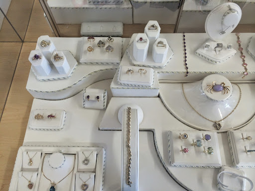 Pawn Shop «Express Pawn Shop», reviews and photos, 11918 Rosecrans Ave, Norwalk, CA 90650, USA