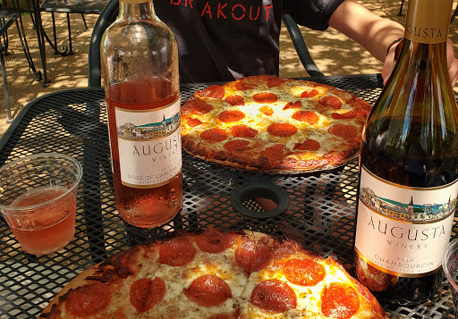 Winery «Augusta Winery», reviews and photos, 5601 High St, Augusta, MO 63332, USA