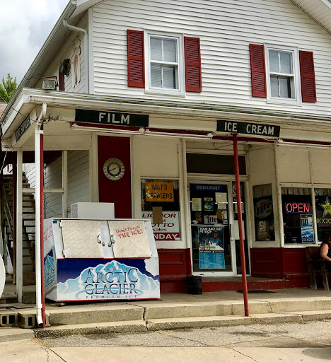 North Dorr General Store, 4793 22nd St SW, Byron Center, MI 49315, USA, 