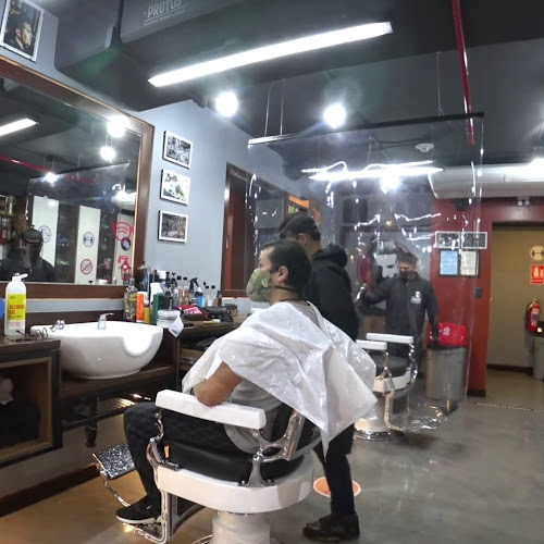 Protos Classic Barbershop - Barbería