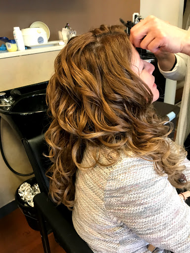 Beauty Salon «Giovanni Esteban Salon & Hair», reviews and photos, 1504 Old Country Rd, Westbury, NY 11590, USA