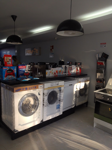 Shops for buying washing machines in Oporto