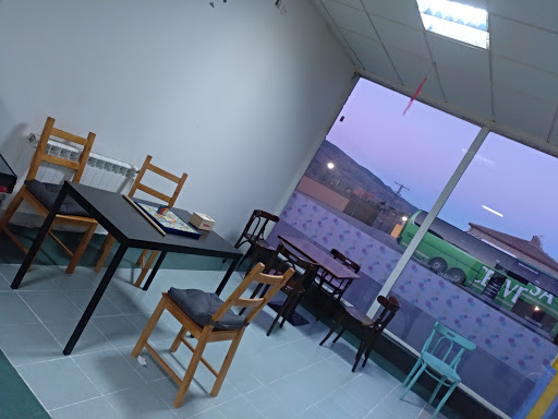 Información y opiniones sobre Bar Estacion Autobuses de El Tiemblo