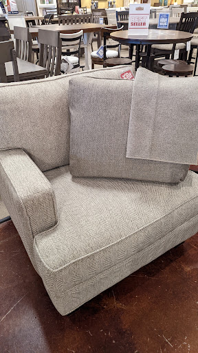 Home Goods Store «Godby Home Furnishings», reviews and photos, 14550 Mundy Dr, Noblesville, IN 46060, USA