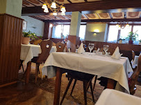 Atmosphère du Restaurant de spécialités alsaciennes Restaurant A l'Arbre Vert à Lembach - n°3