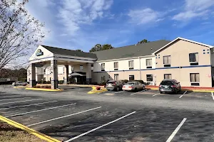 Days Inn by Wyndham Greenville South/Mauldin image