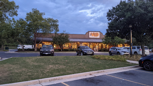 American Restaurant «Cracker Barrel Old Country Store», reviews and photos, 2525 Brindle Dr, Harrisburg, PA 17110, USA