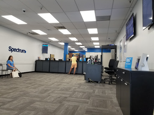 4245 Outer Loop, Louisville, KY 40219, USA