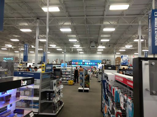 Electronics Store «Best Buy», reviews and photos, 2300 S Christopher Columbus Blvd, Philadelphia, PA 19148, USA