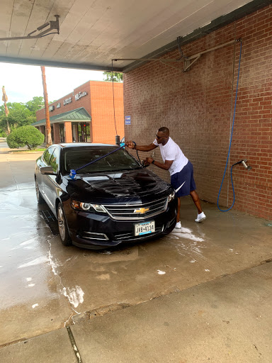 Greatwood Car Wash and Dog Wash en Sugar Land