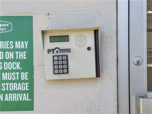 Self-Storage Facility «Extra Space Storage», reviews and photos, 128 Bridge St, Newton, MA 02458, USA