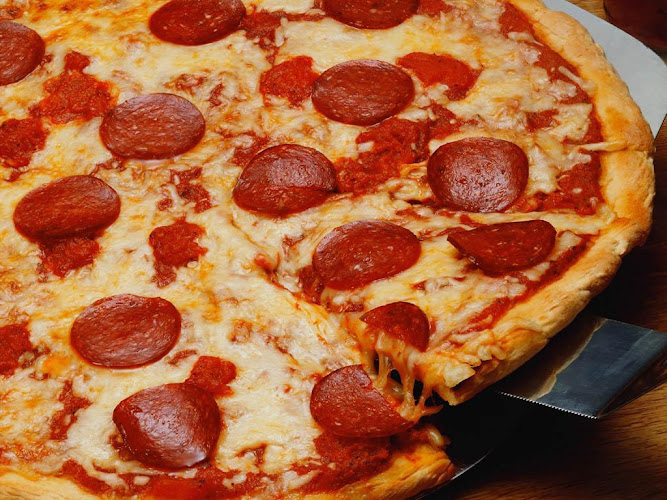 #7 best pizza place in Cuyahoga Falls - Rocco's Pizza