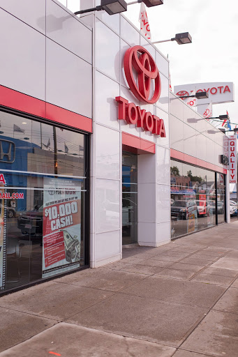 Car Dealer «Plaza Auto Mall», reviews and photos, 2740 Nostrand Ave, Brooklyn, NY 11210, USA