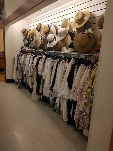 Department Store «T.J. Maxx», reviews and photos, 444 State Rd, North Dartmouth, MA 02747, USA