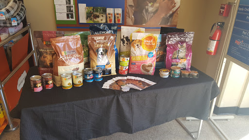 Pet Supply Store «PetSmart», reviews and photos, 865 Colusa Ave, Yuba City, CA 95991, USA