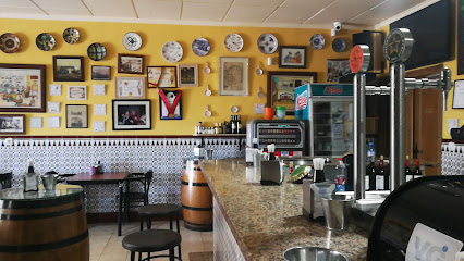 Bar Mohoso - C. Canarias, 16, 04770 Adra, Almería, Spain