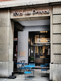 Extérieur du Restaurant Hôtel des Princes à Chambéry - n°15