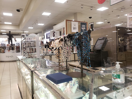 Department Store «JCPenney», reviews and photos, 428 Woodbridge Center Dr, Woodbridge, NJ 07095, USA