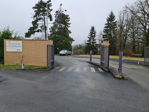 Centre d'aide sociale Centre Gériatrie et D'Accueil Spécialisé Gouvieux
