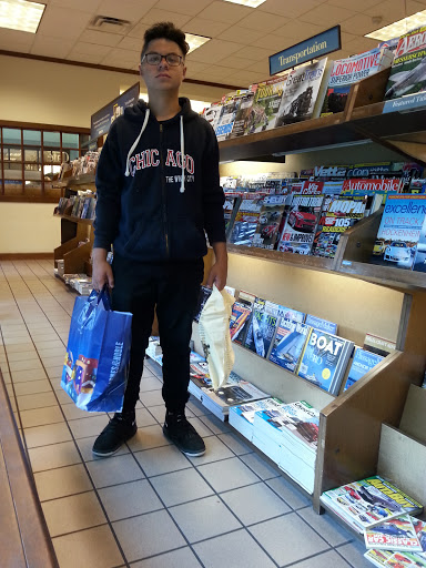 Book Store «Barnes & Noble», reviews and photos, 122 Brandon Town Center Dr, Brandon, FL 33511, USA