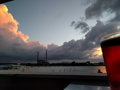 Bar & Grill «Jimmy Seas», reviews and photos, 1330 Marine St, Green Bay, WI 54301, USA