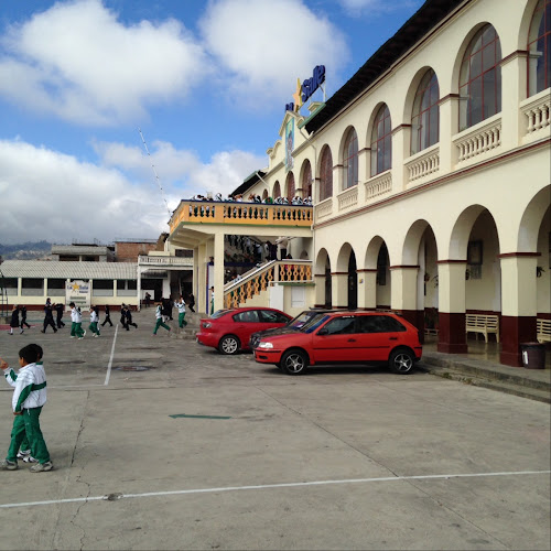 Opiniones de Unidad Educativa La Salle Riobamba en Riobamba - Escuela