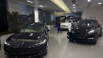 Tesla Showroom - Photo 9 - Car repair in San Juan, Puerto Rico, San Juan