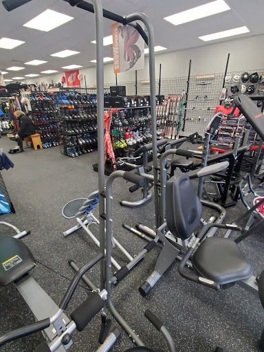 Sporting Goods Store «Play It Again Sports», reviews and photos, 11500 Middlebelt Rd, Livonia, MI 48150, USA