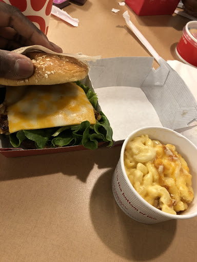 Fast Food Restaurant «Chick-fil-A», reviews and photos, 4360 13th St, St Cloud, FL 34769, USA