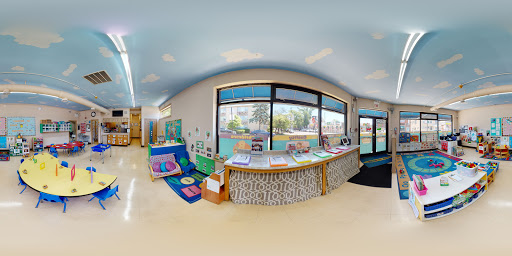 5934 W Diversey Ave, Chicago, IL 60639, USA