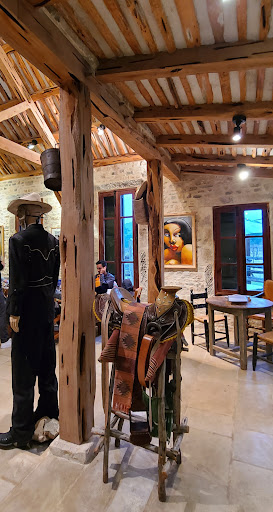 Winery «La Cruz de Comal Wines, Ltd.», reviews and photos, 7405 FM 2722, Canyon Lake, TX 78133, USA