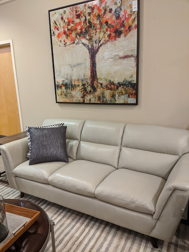 Furniture Store «La-Z-Boy Furniture Galleries», reviews and photos, 233 Buckland Hills Dr, Manchester, CT 06040, USA