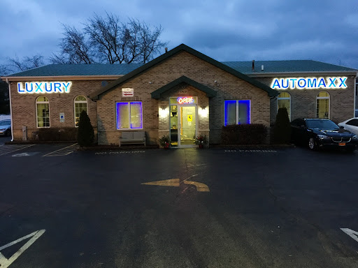 Used Car Dealer «Luxury AutoMax», reviews and photos, 17651 Oak Park Ave, Tinley Park, IL 60477, USA