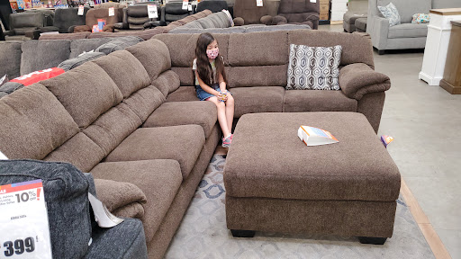 Discount Store «Big Lots», reviews and photos, 3131 W Shaw Ave, Fresno, CA 93711, USA