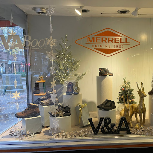 Shoe Store «V&A Bootery - Kalamazoo», reviews and photos, 202 S Burdick St, Kalamazoo, MI 49007, USA