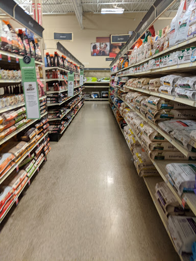 Pet Supply Store «PetSmart», reviews and photos, 5591 TN-153, Hixson, TN 37343, USA